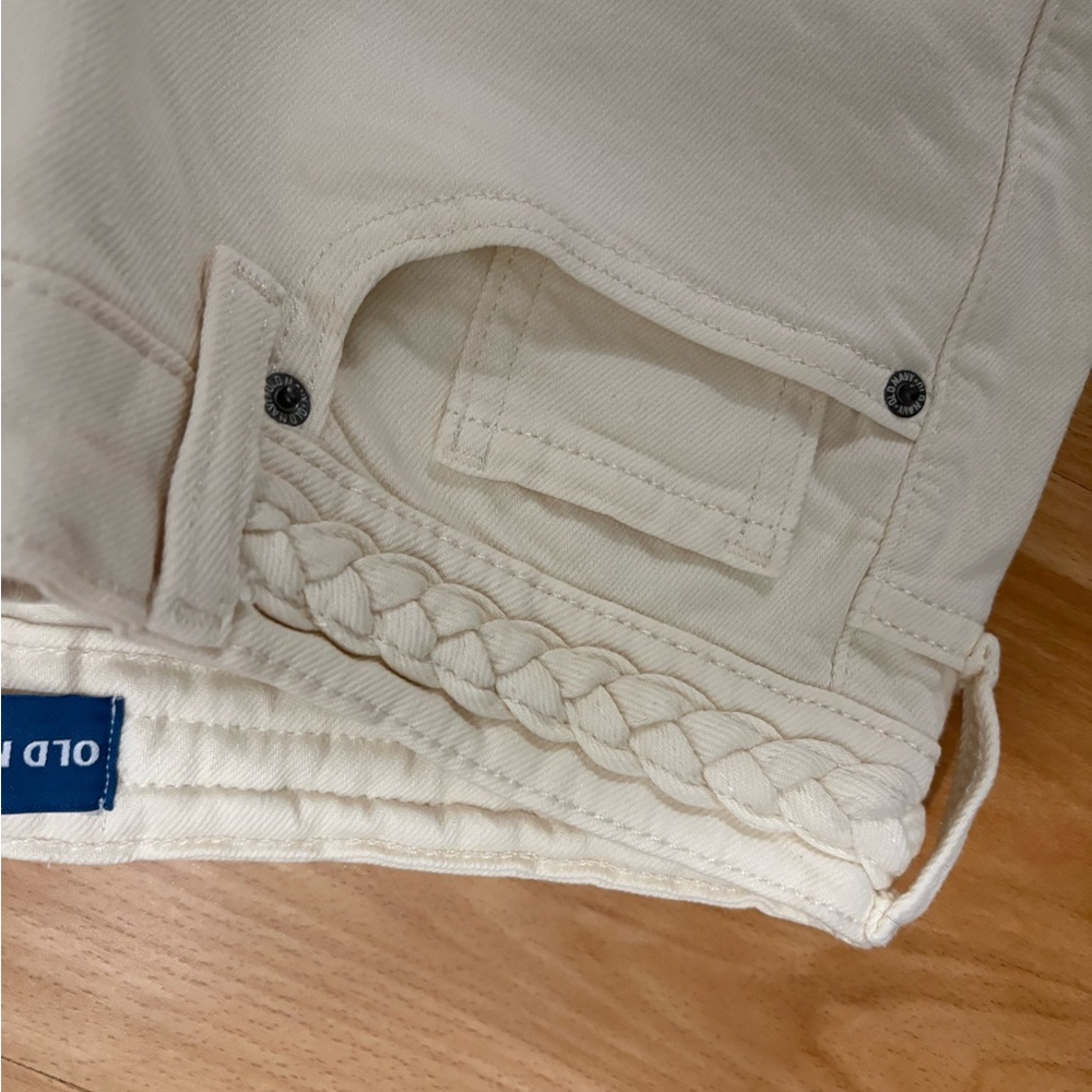 Old Navy Cream Women's Pants - Picture 2 of 3